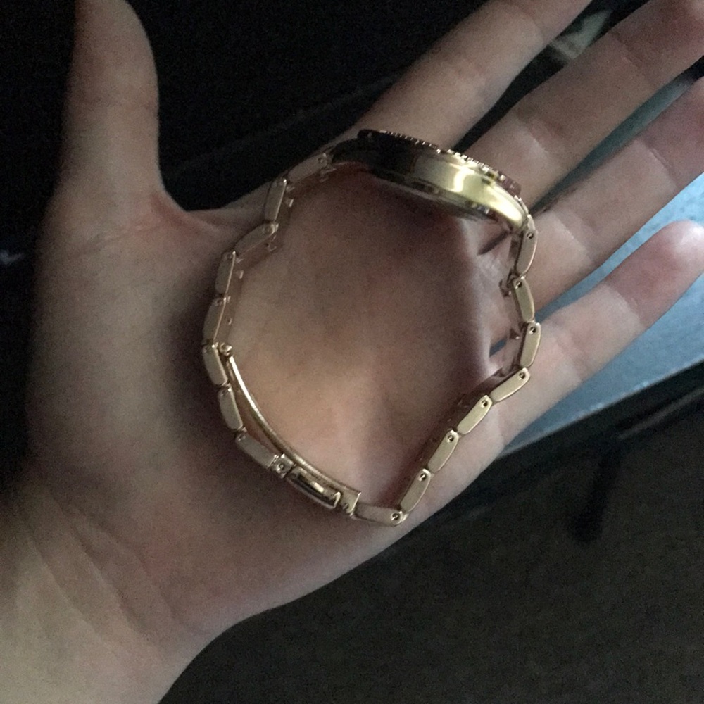watch - Picture 4 of 5